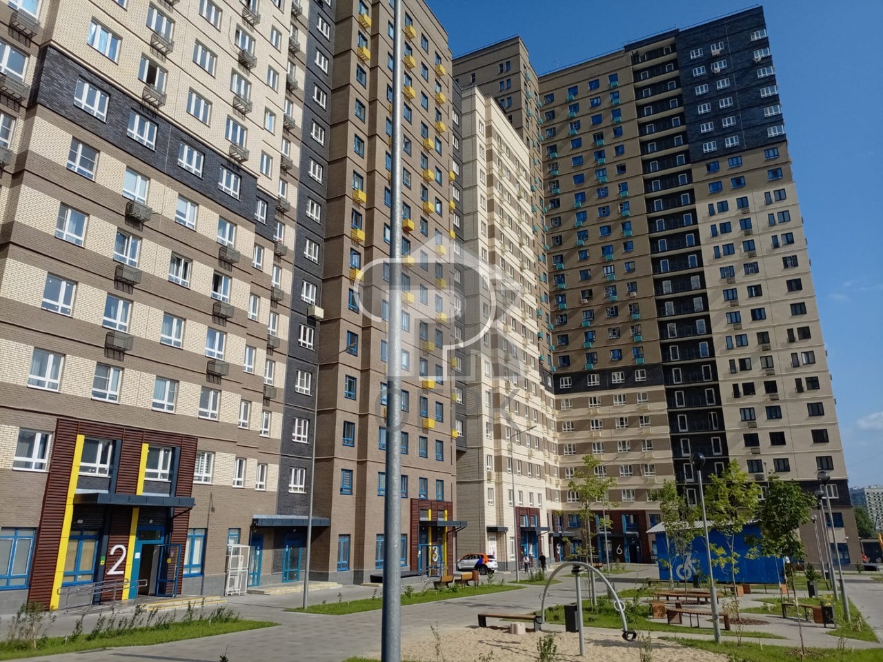 Купить 2-комнатную квартиру, №373016