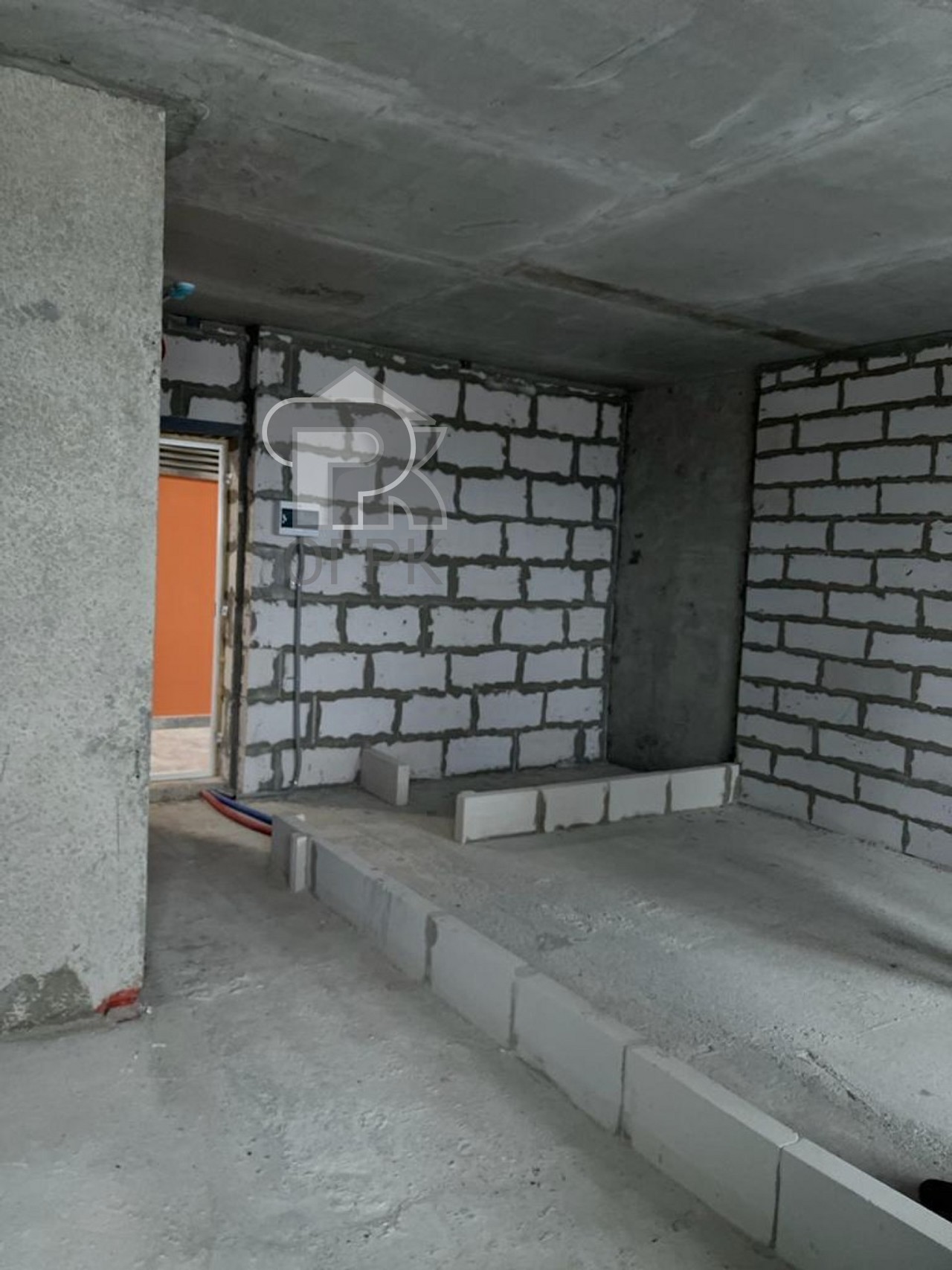 Купить 1-комнатную квартиру, №363005