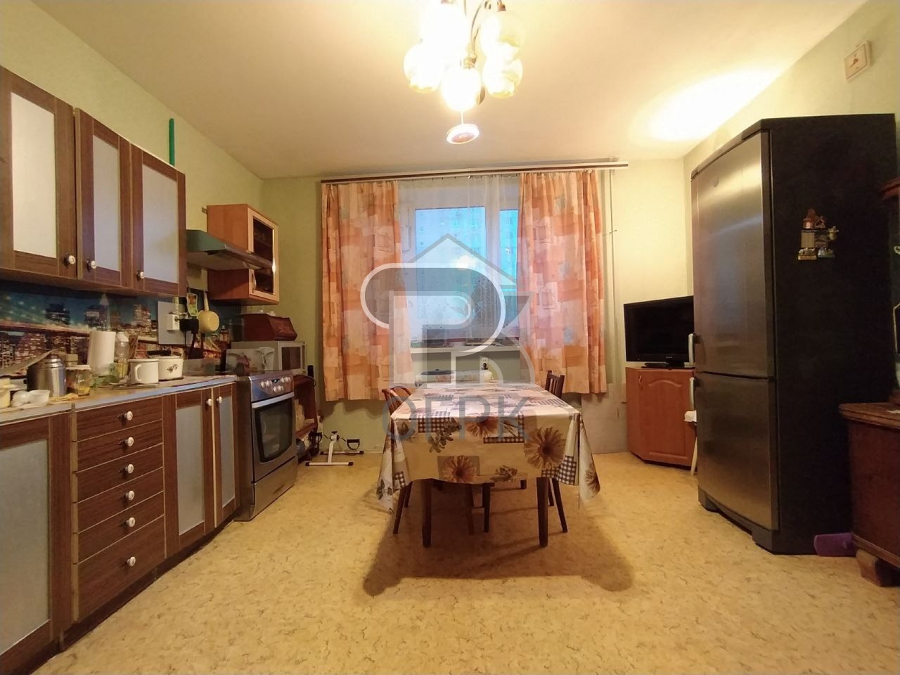 Купить 5-комнатную квартиру, №384001