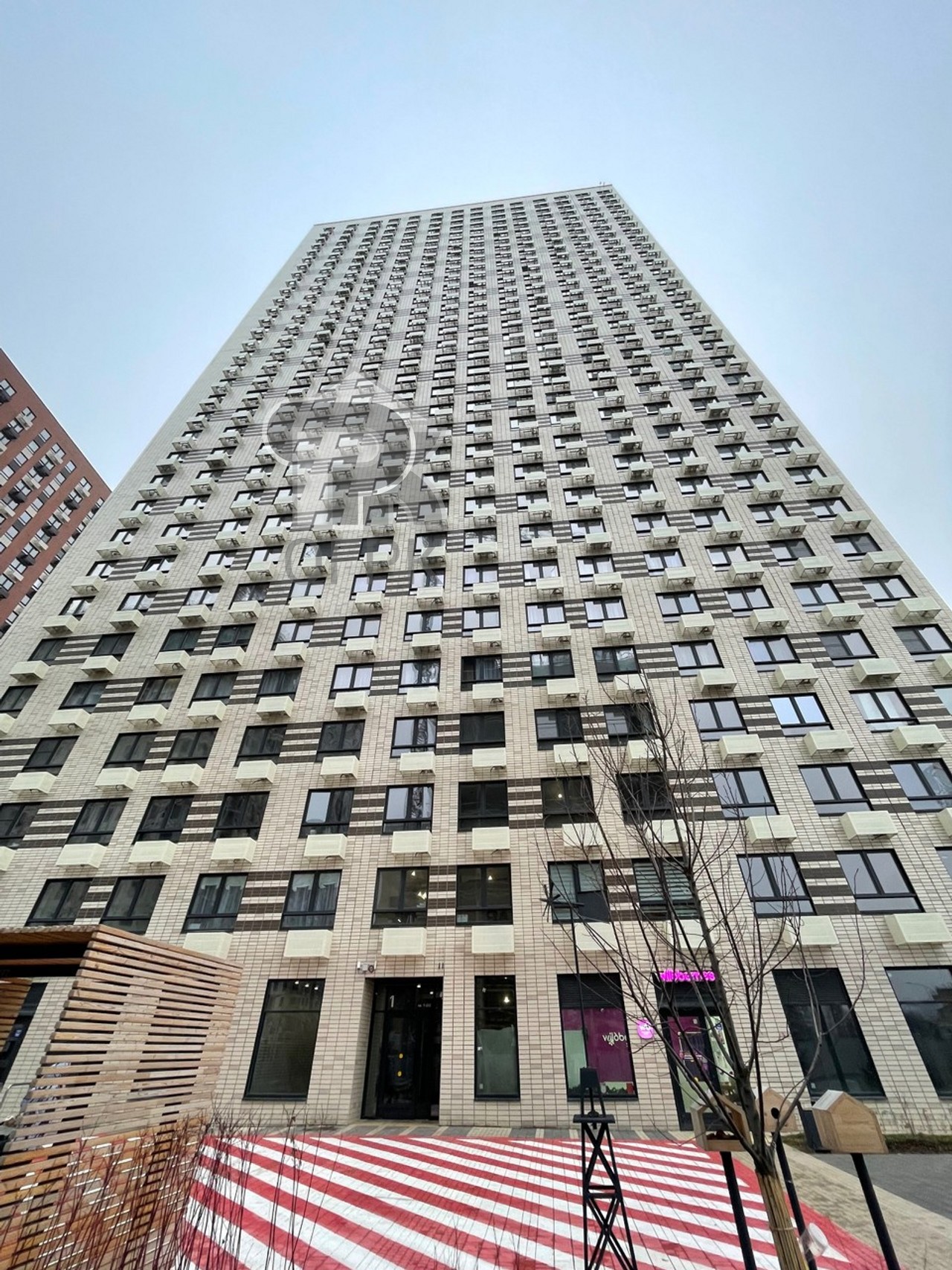 Купить 3-комнатную квартиру, №387694