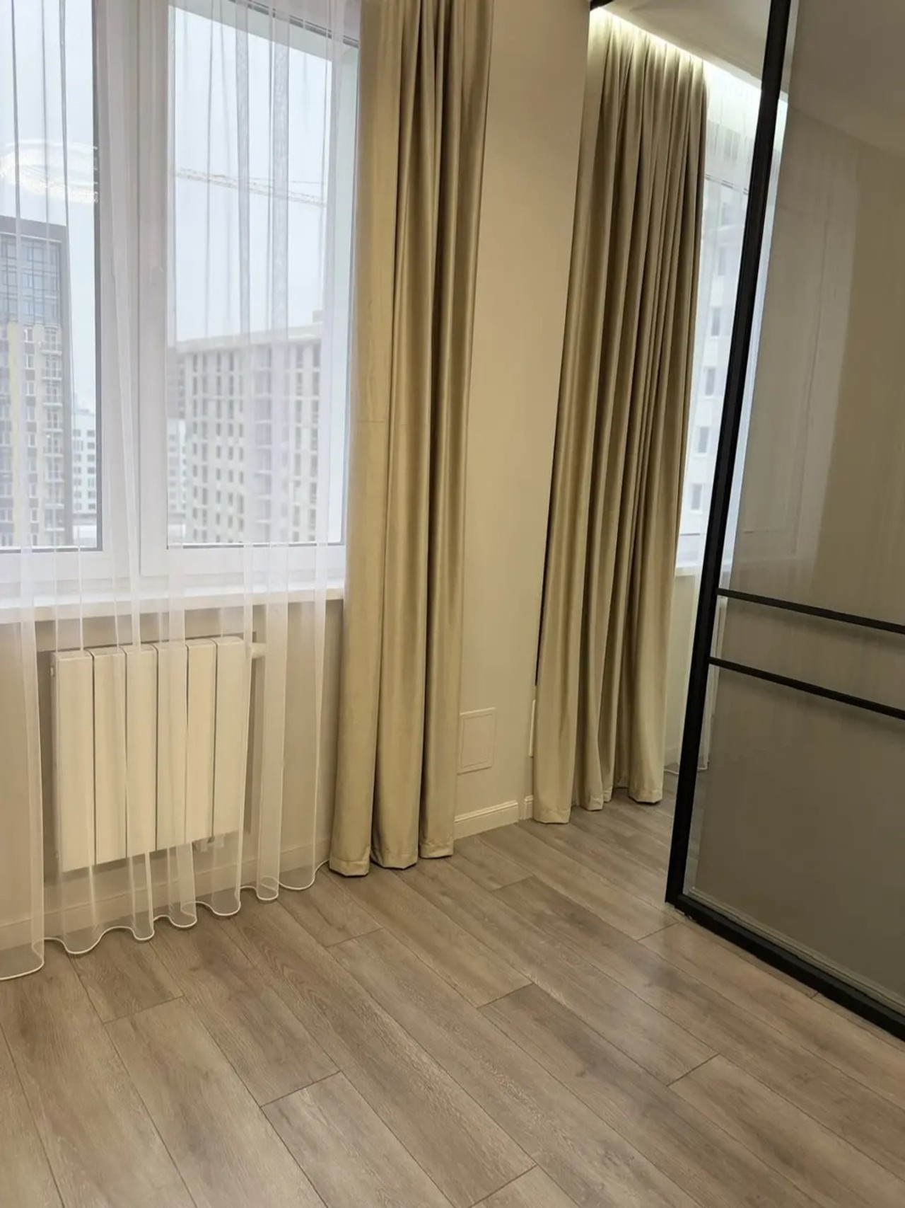 Купить 1-комнатную квартиру, №388071