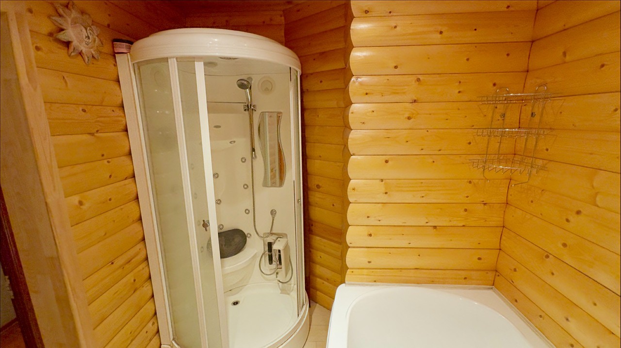 Купить 5-комнатную квартиру, №377231