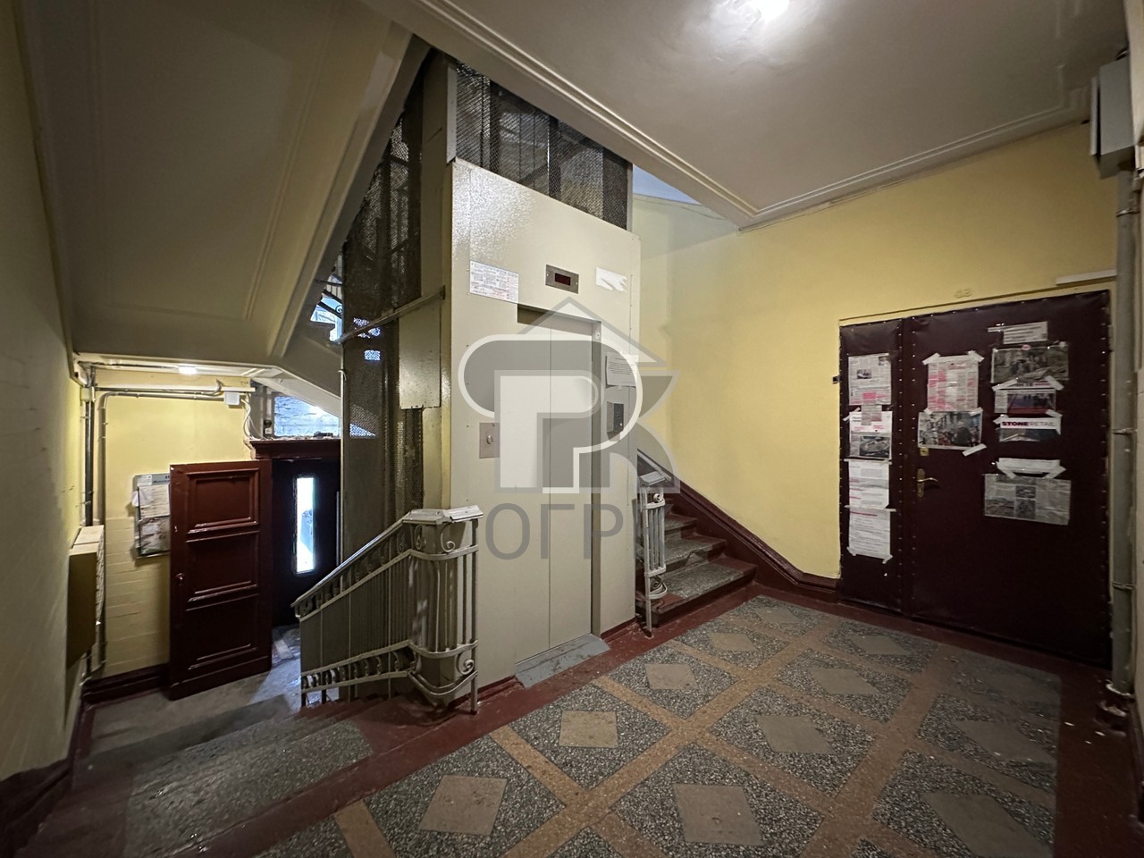 Купить 4-комнатную квартиру, №388305