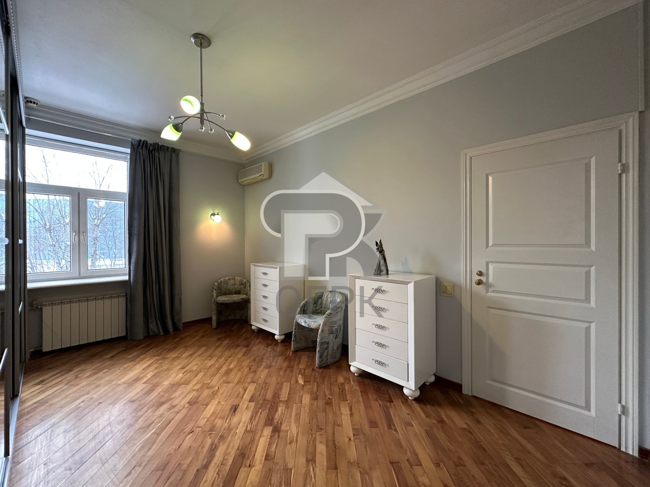 Купить 4-комнатную квартиру, №388305