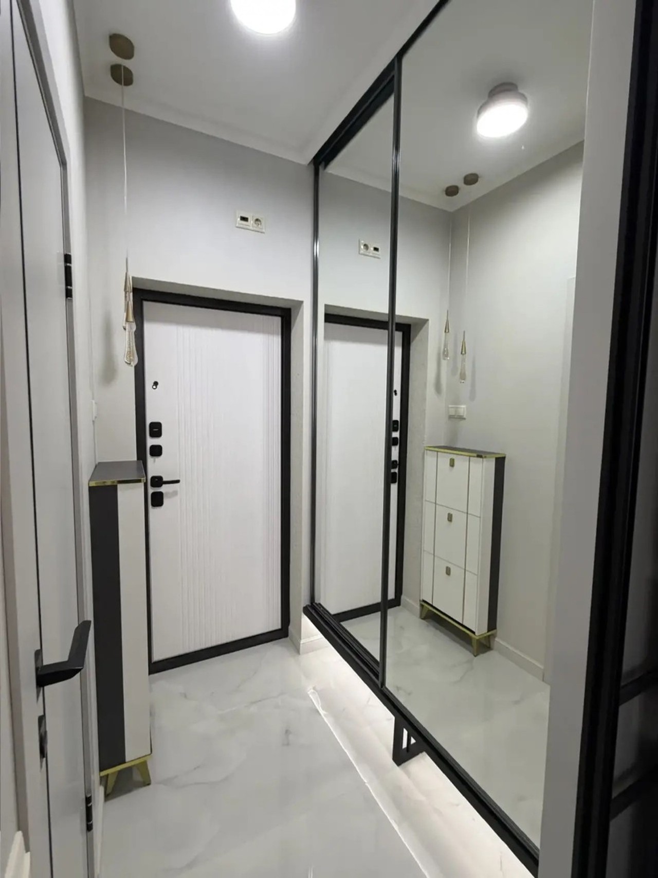 Купить 1-комнатную квартиру, №388071