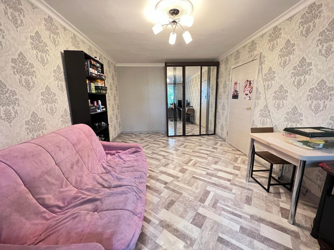 Купить 1-комнатную квартиру, №359250