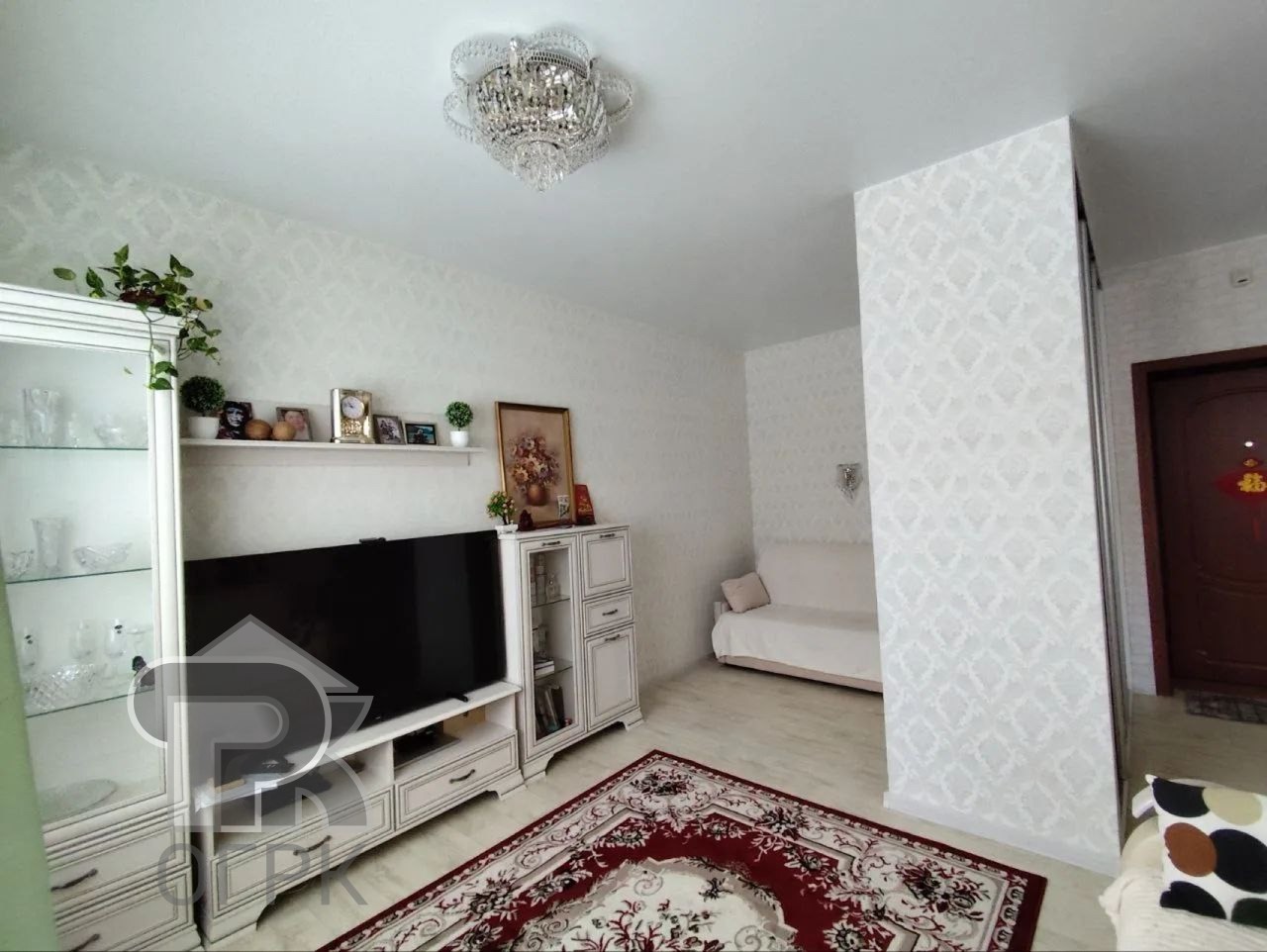 Купить 7-комнатную квартиру, №388192