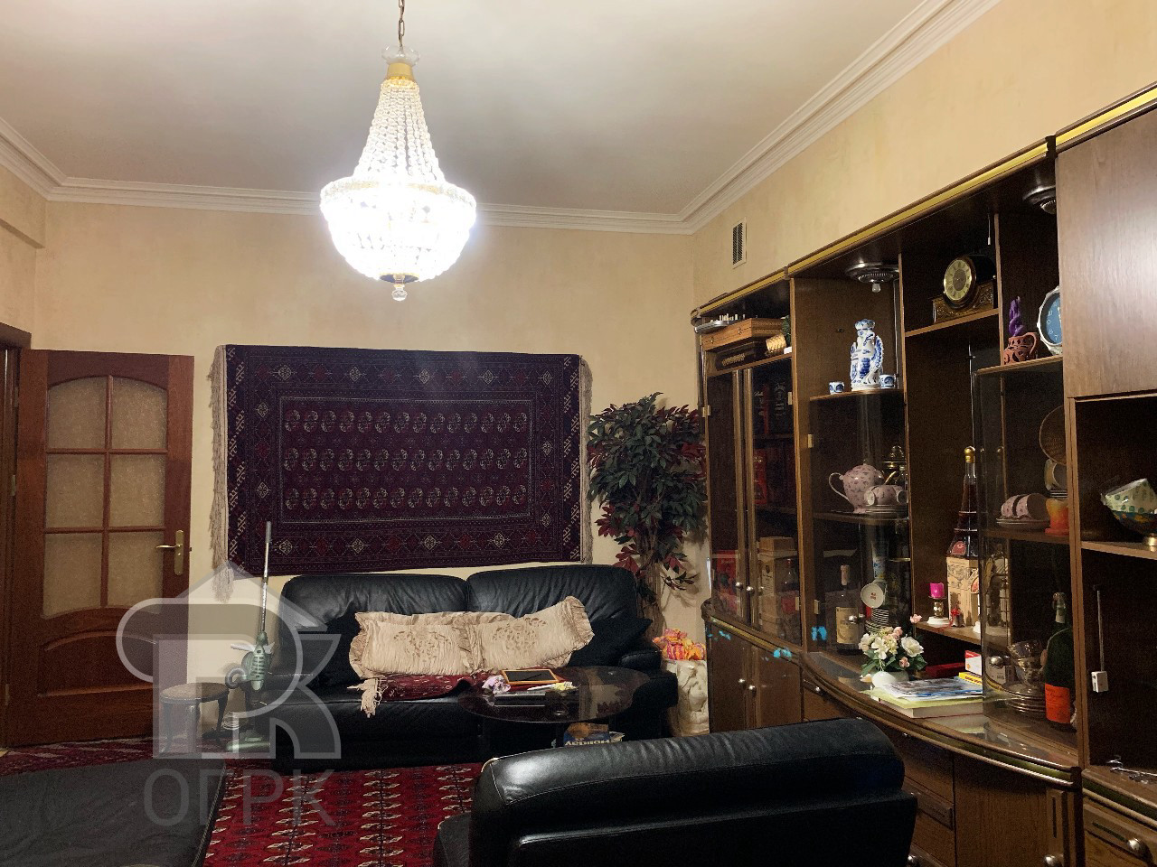 Купить 4-комнатную квартиру, №310856