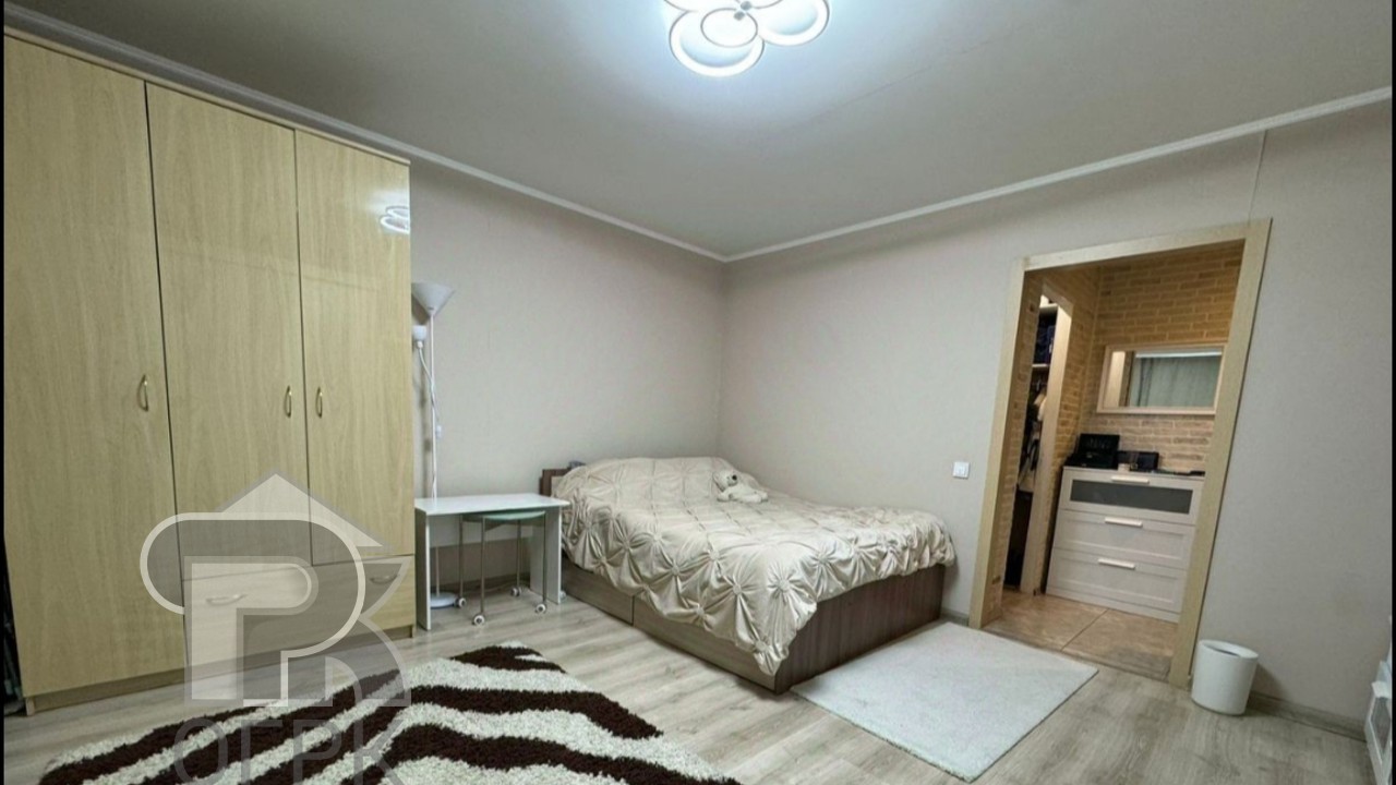 Купить 1-комнатную квартиру, №387881