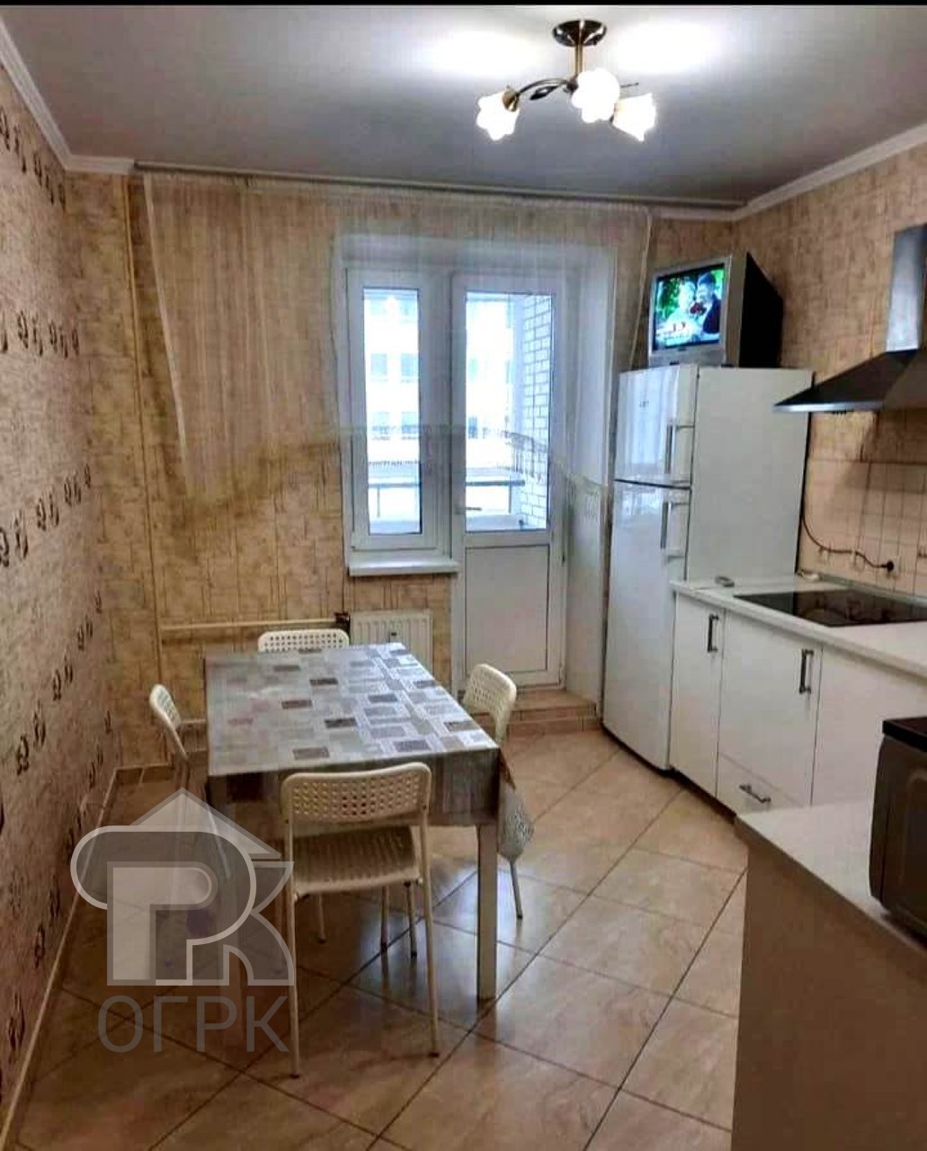 Купить 3-комнатную квартиру, №372503