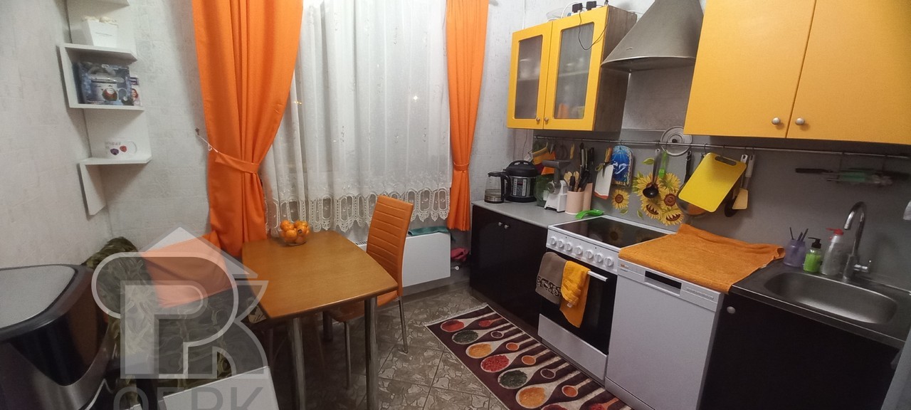 Купить 3-комнатную квартиру, №388124