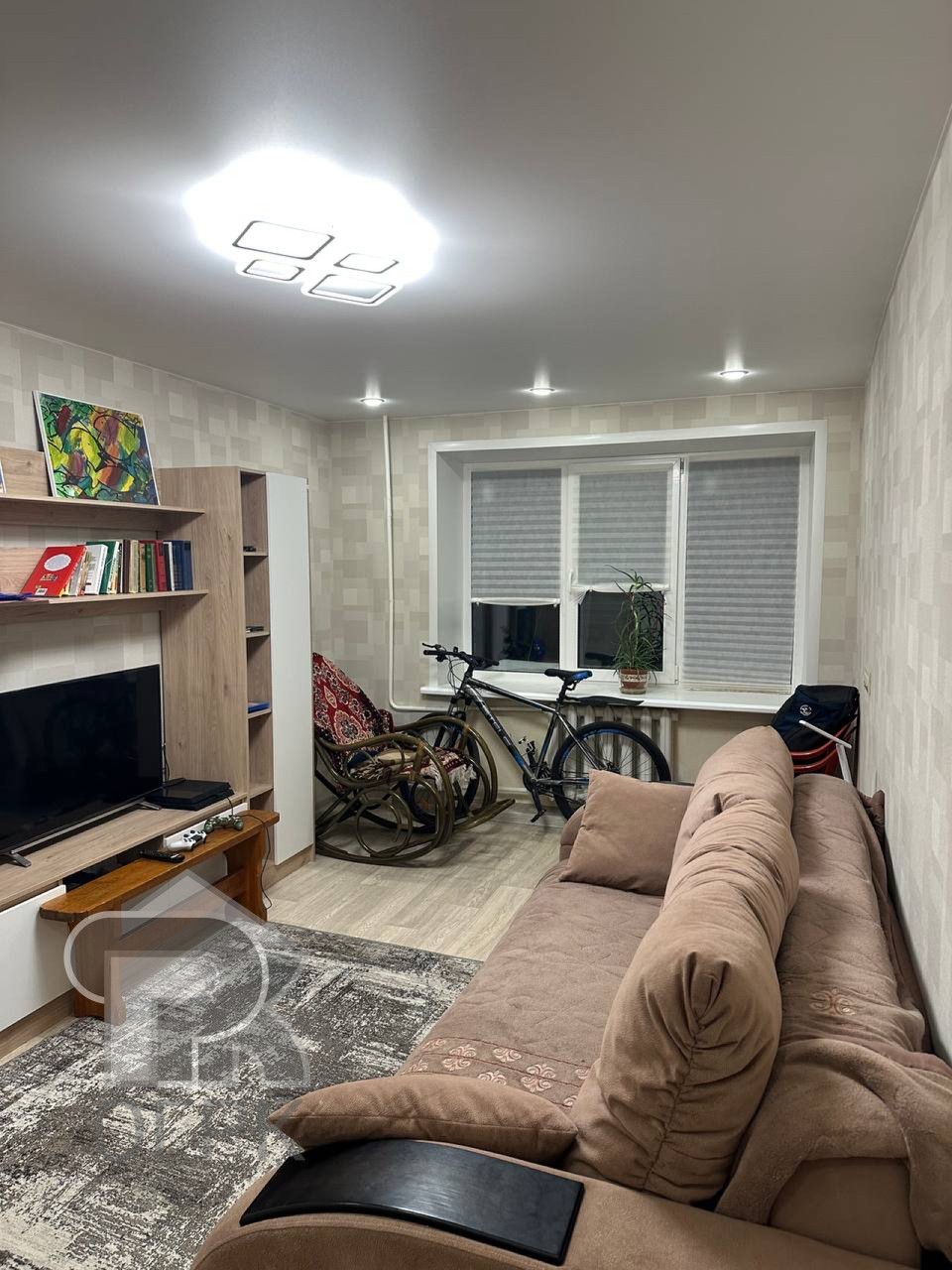 Купить 1-комнатную квартиру, №388257