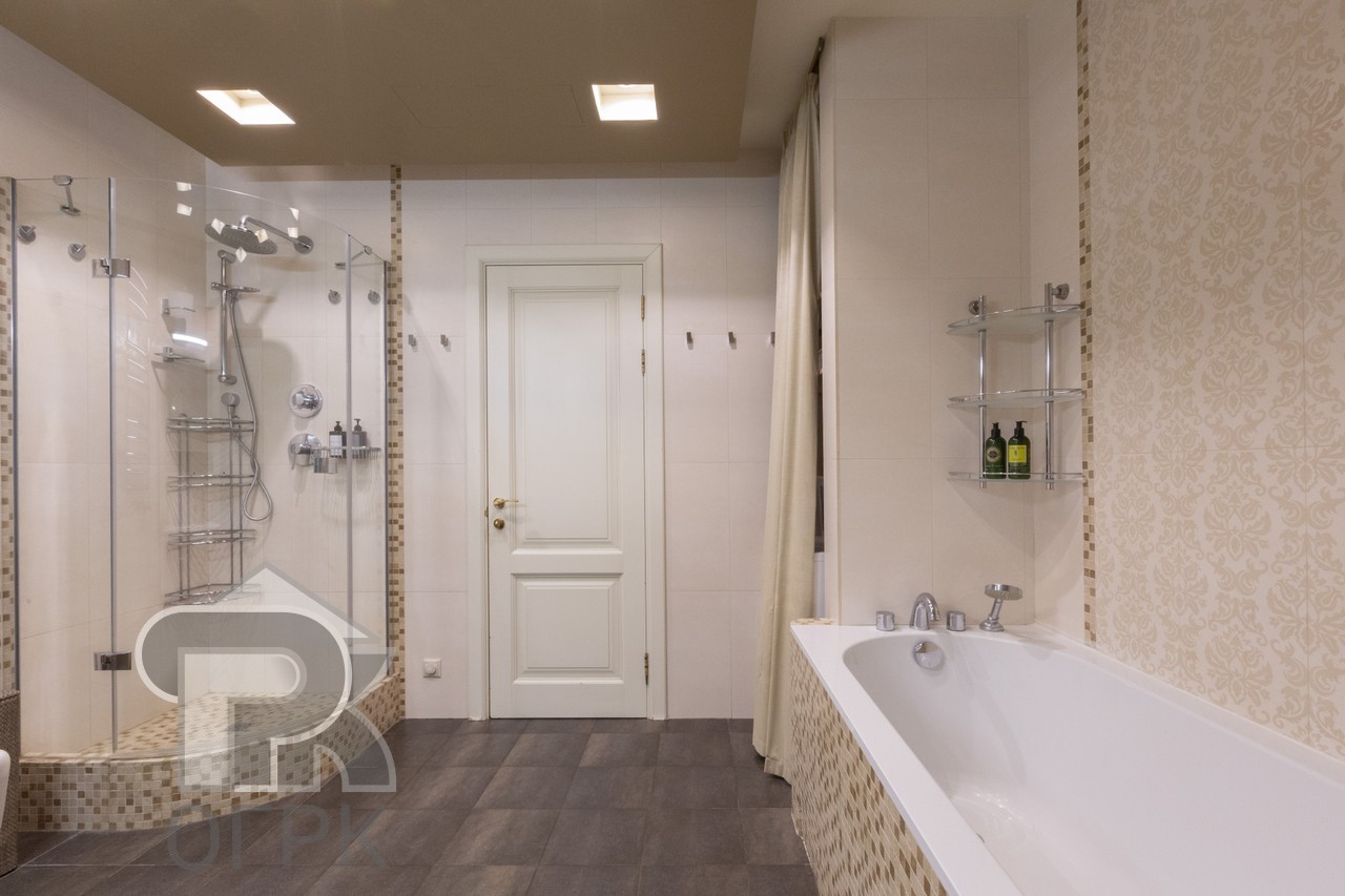 Купить 4-комнатную квартиру, №387262