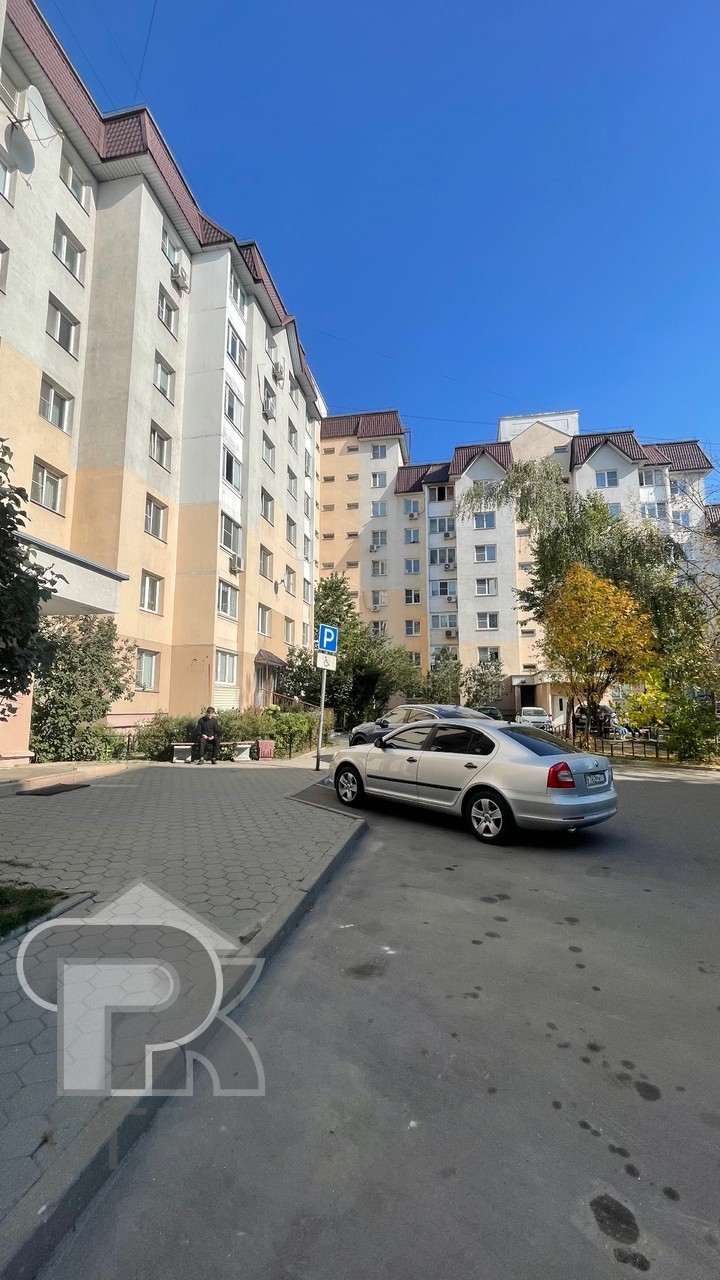 Купить 3-комнатную квартиру, №371044