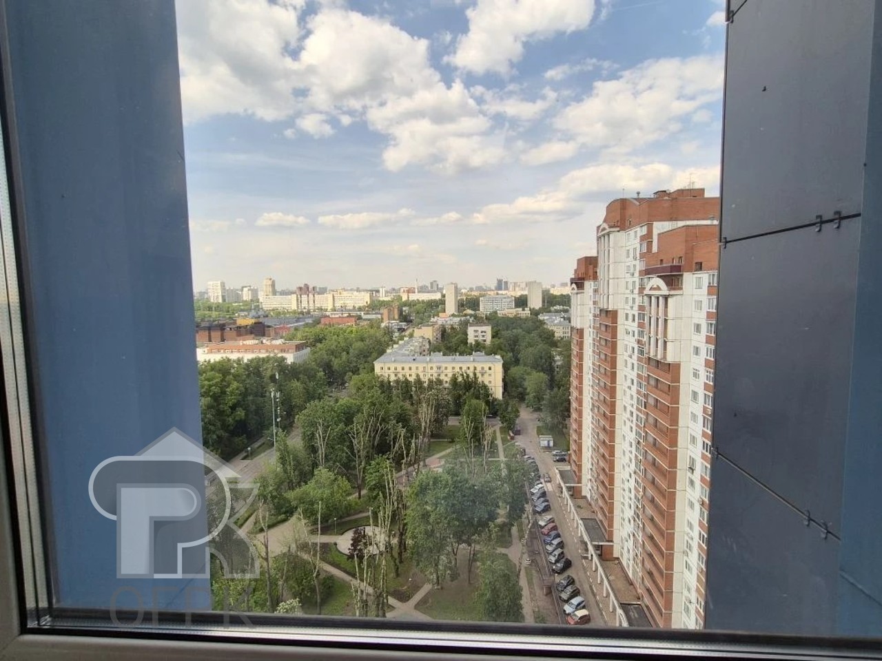 Купить 4-комнатную квартиру, №389987