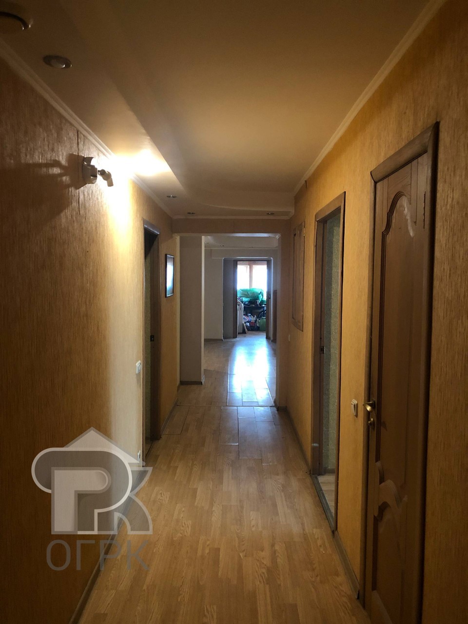 Купить 4-комнатную квартиру, №388279