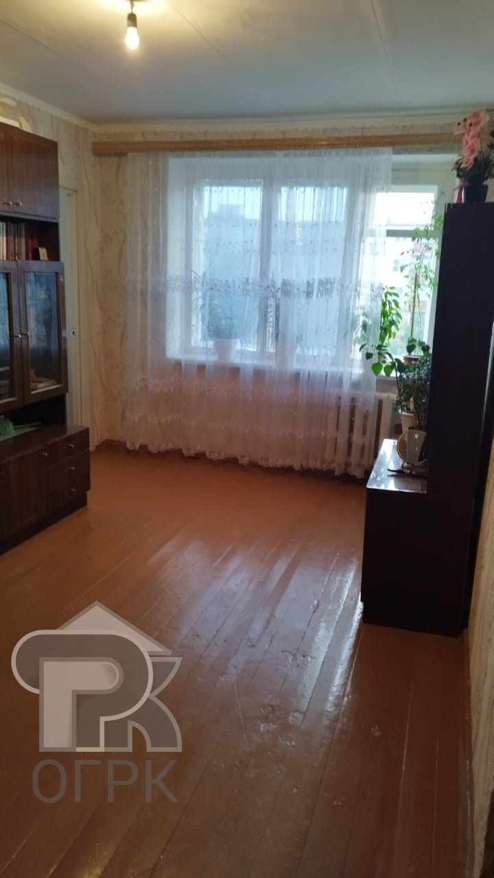 Купить 4-комнатную квартиру, №386745