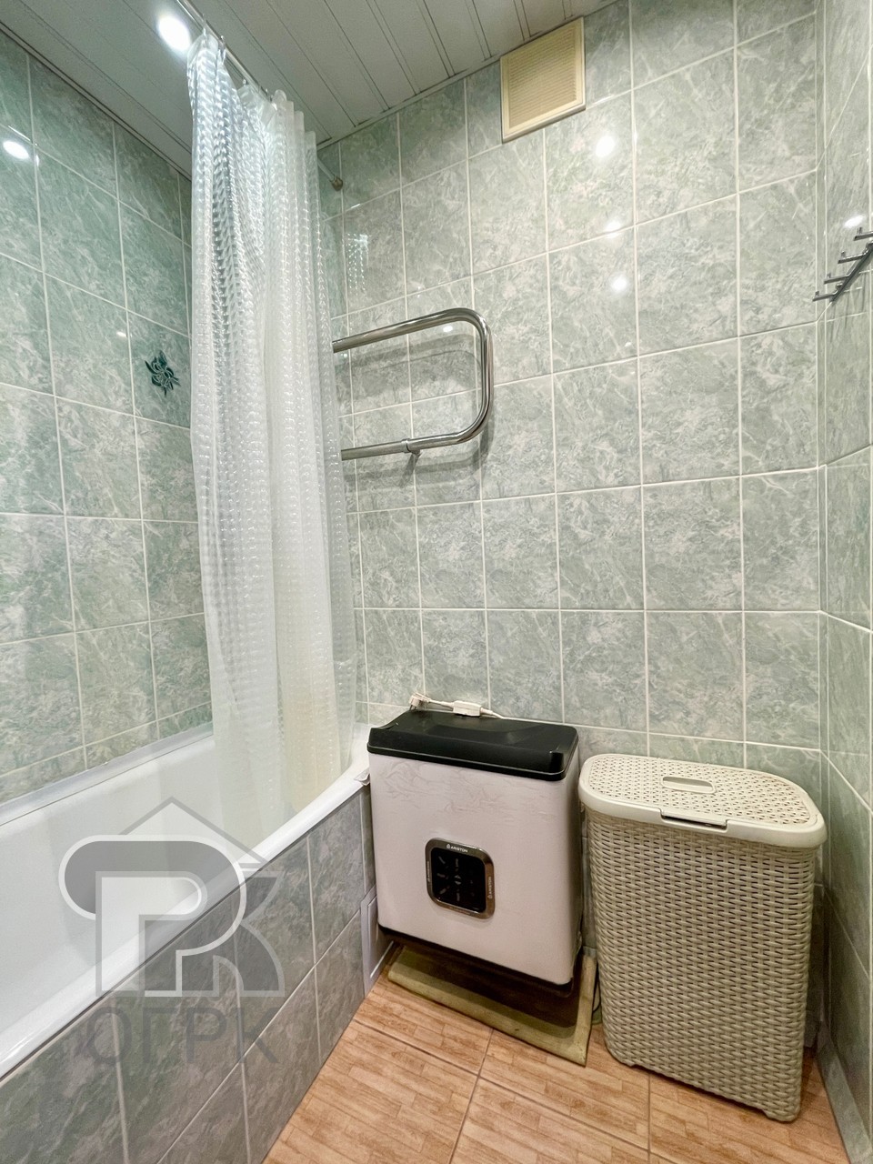 Купить 3-комнатную квартиру, №388375