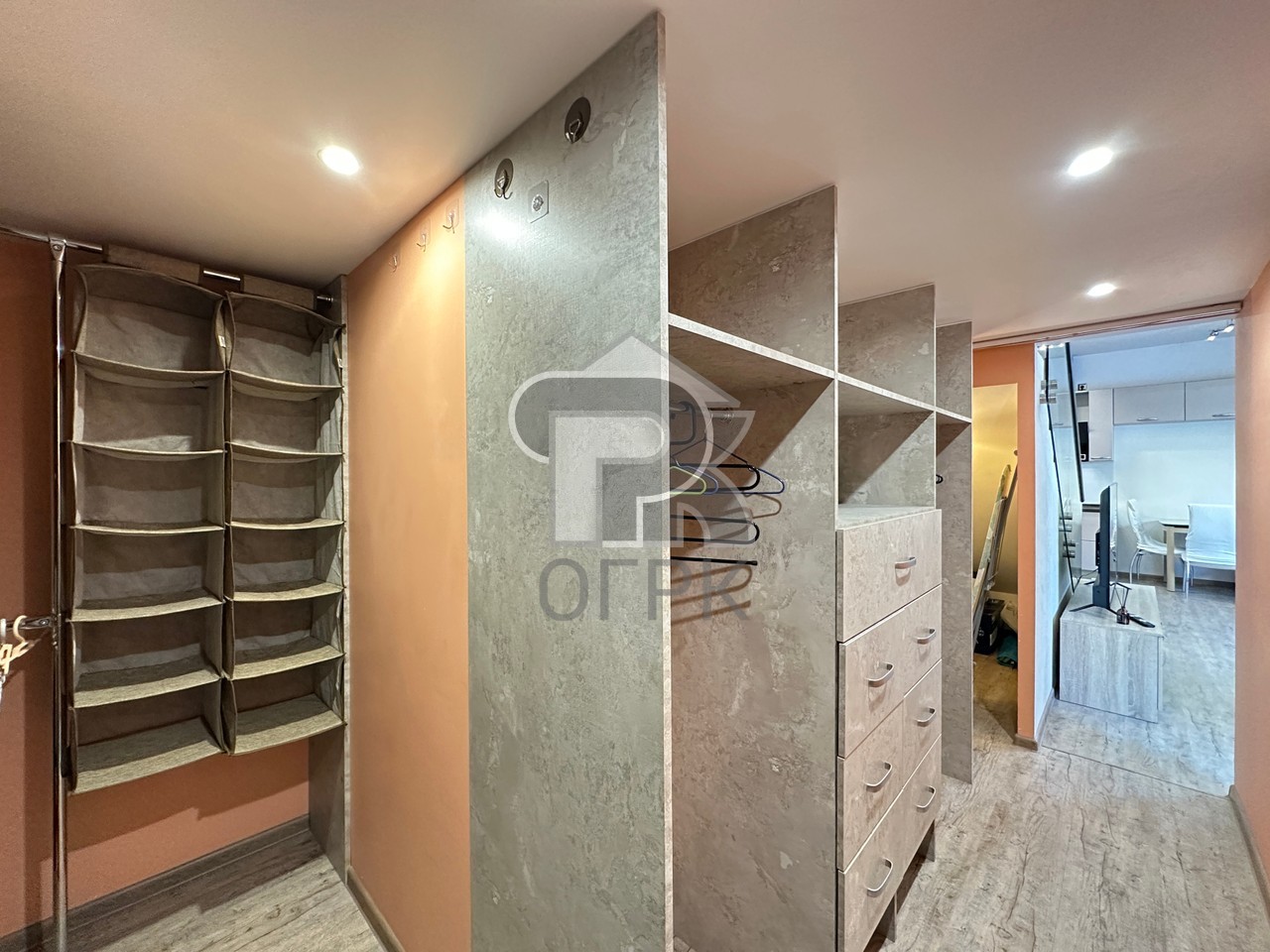 Купить 2-комнатную квартиру, №388533