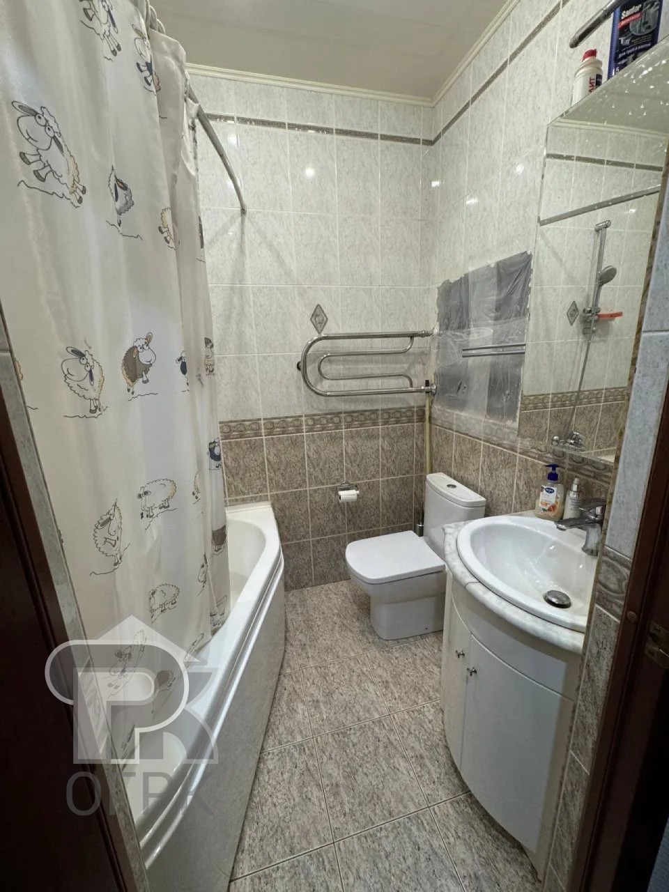 Купить 4-комнатную квартиру, №389001