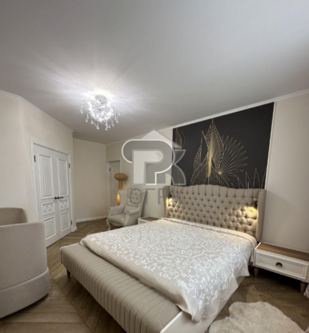 Купить 4-комнатную квартиру, №388760