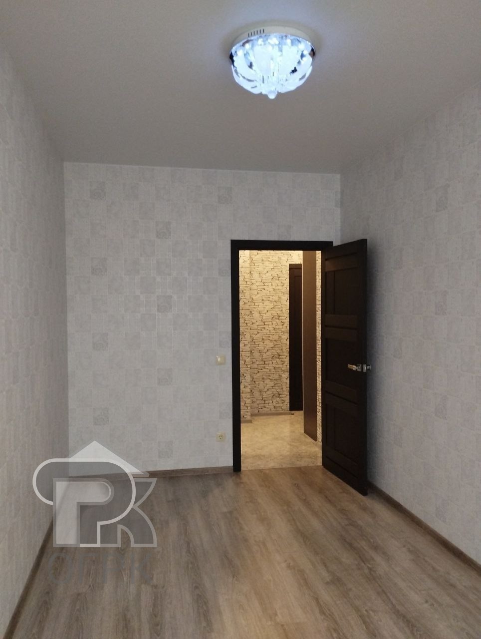 Купить 2-комнатную квартиру, №387749