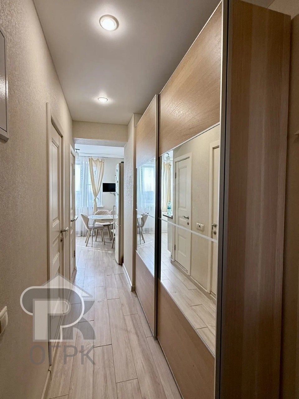 Купить 3-комнатную квартиру, №388884