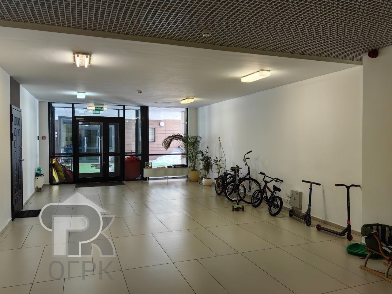 Купить 7-комнатную квартиру, №388418