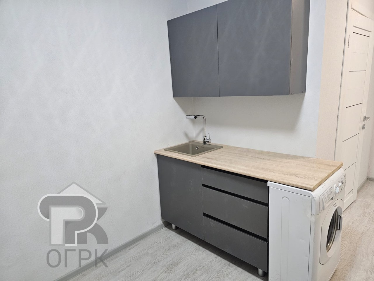 Купить 4-комнатную квартиру, №384513