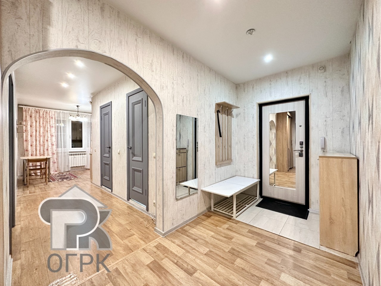 Купить 2-комнатную квартиру, №387533