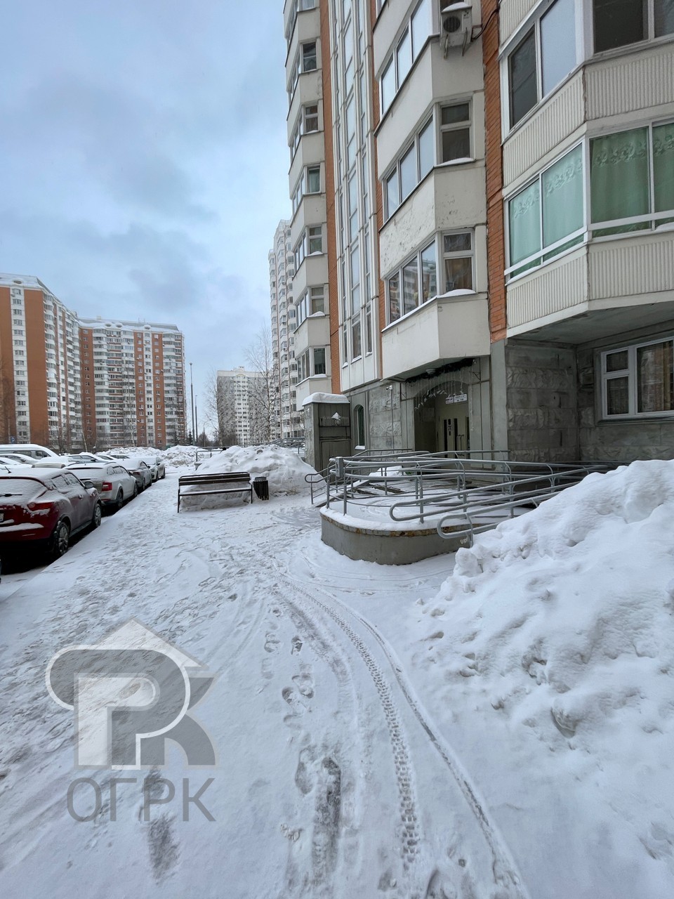 Купить 3-комнатную квартиру, №388375