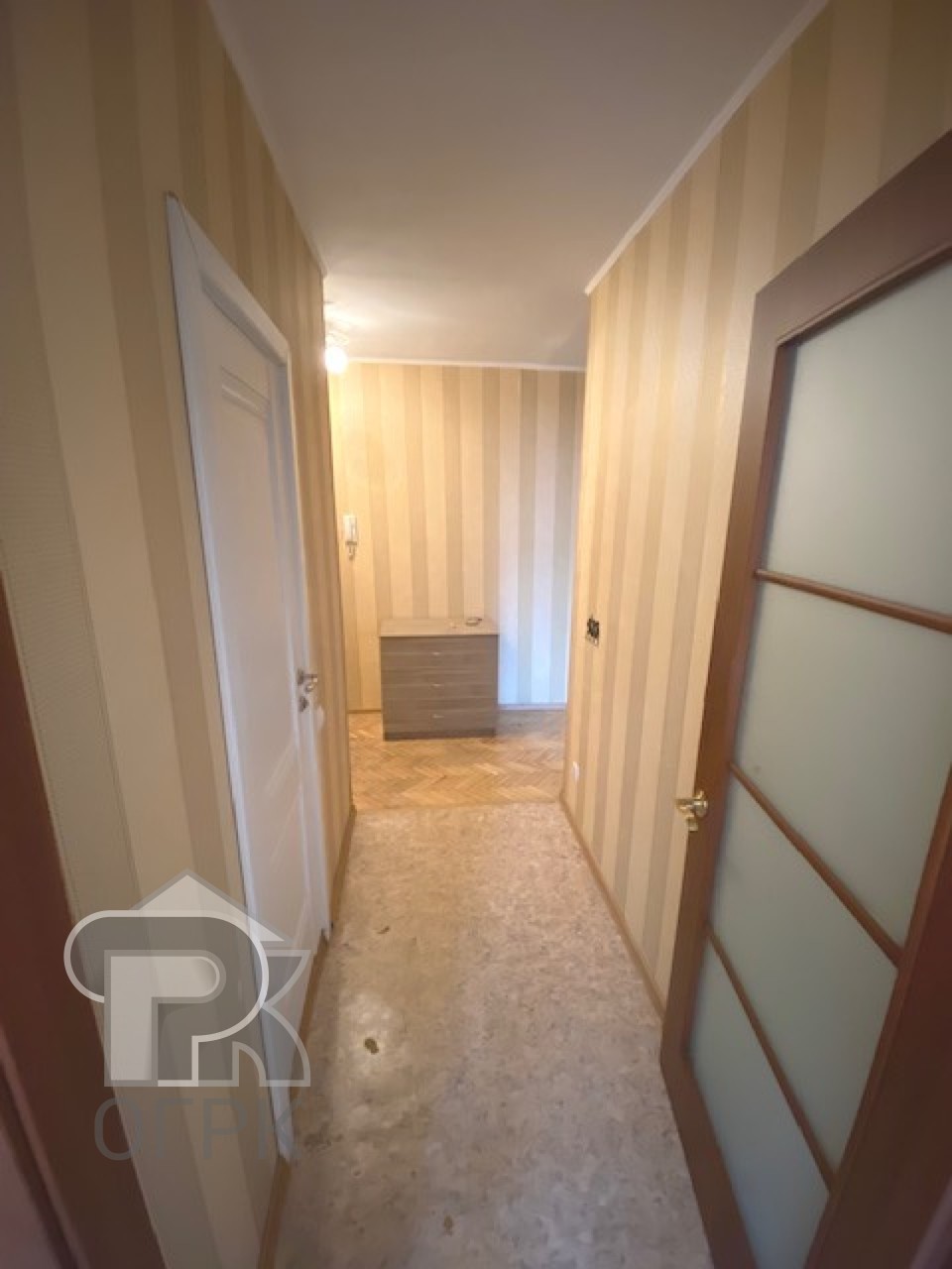Купить 2-комнатную квартиру, №363601