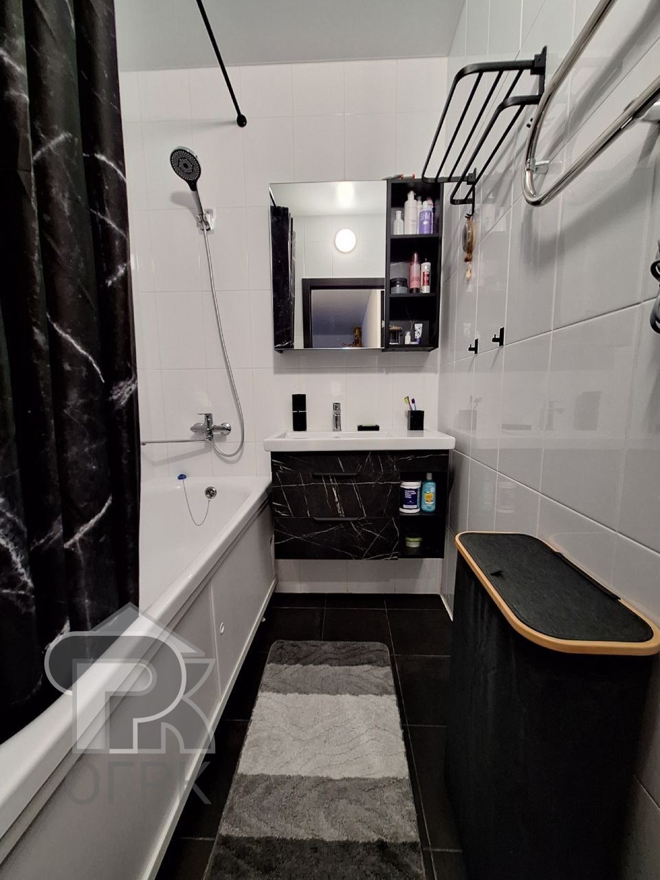 Купить 3-комнатную квартиру, №388076