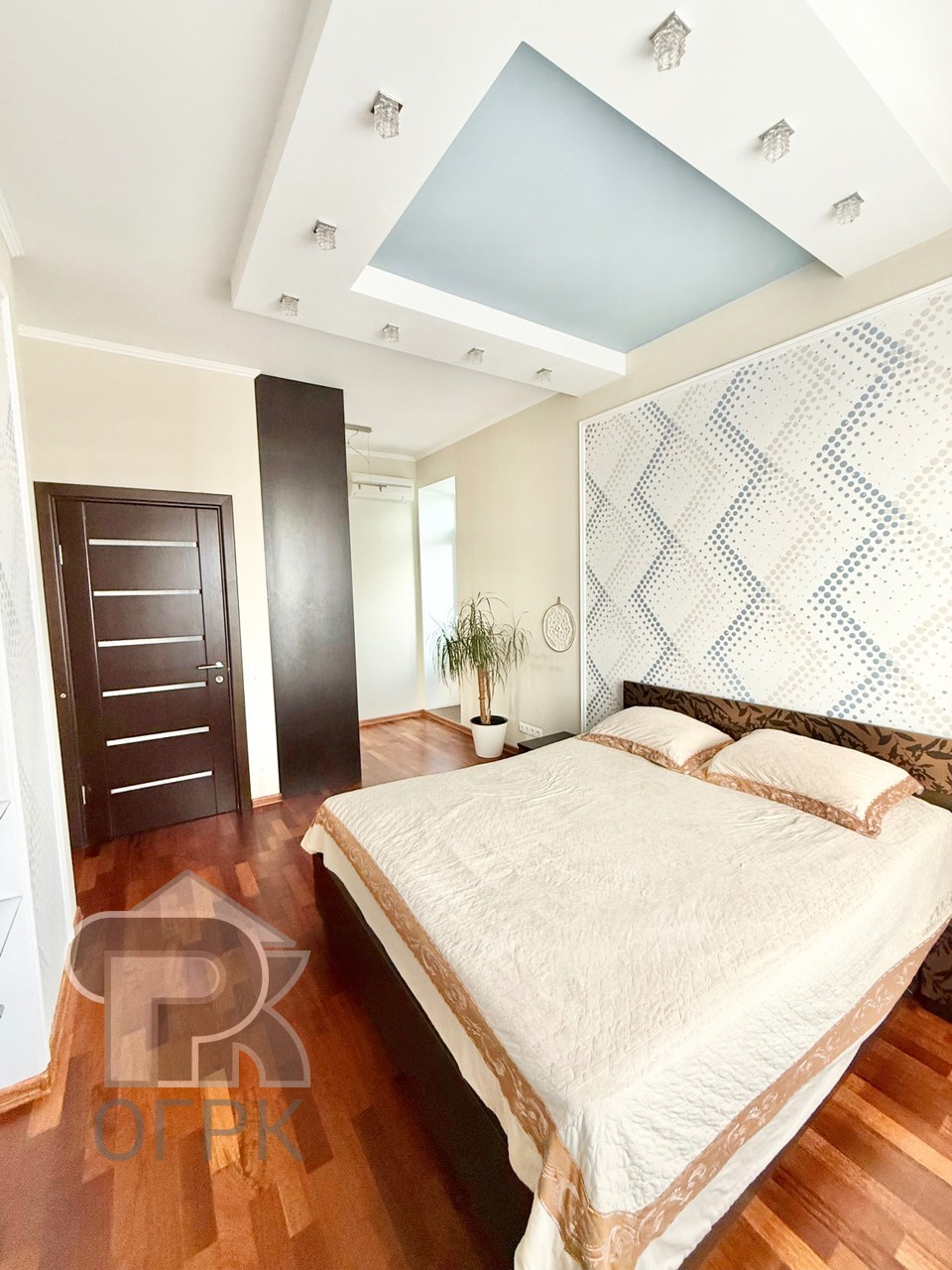 Купить 3-комнатную квартиру, №387955