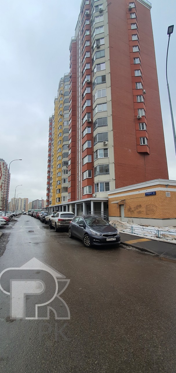 Купить 1-комнатную квартиру, №382161