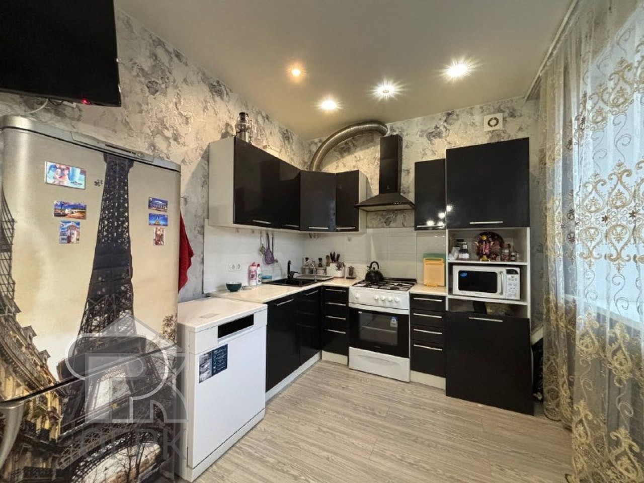 Купить 3-комнатную квартиру, №387826