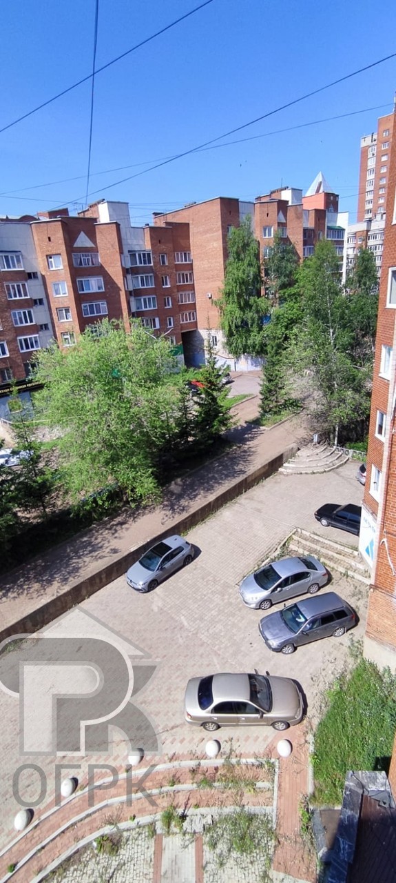 Купить 5-комнатную квартиру, №381854