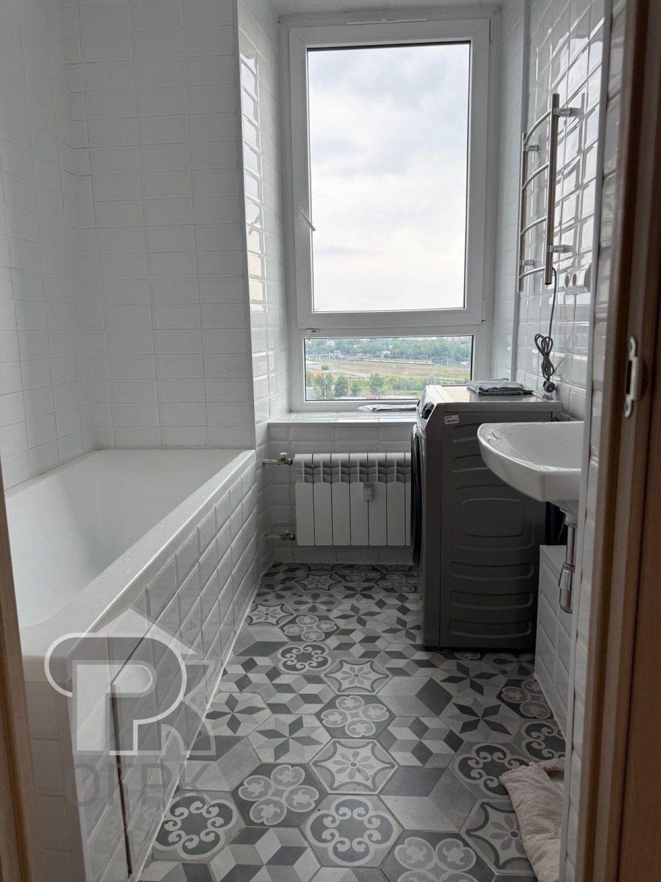 Купить 3-комнатную квартиру, №387404