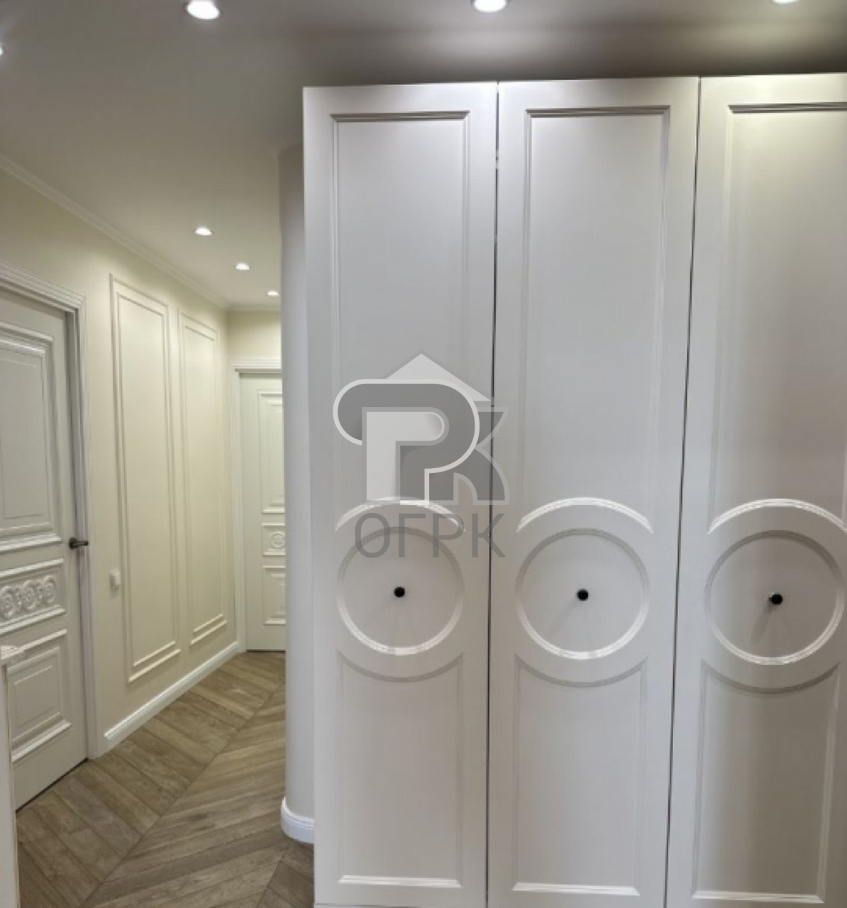 Купить 4-комнатную квартиру, №388760