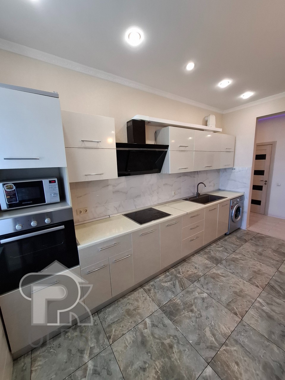 Купить 2-комнатную квартиру, №389045