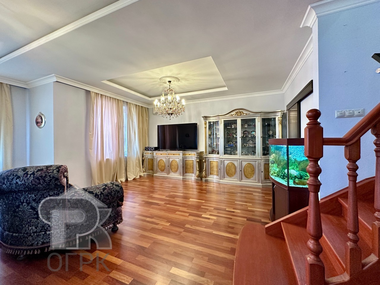 Купить 4-комнатную квартиру, №387992