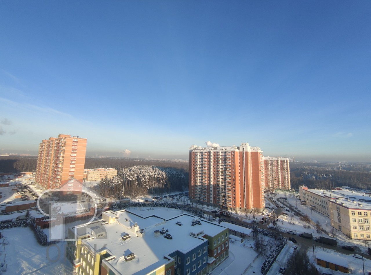 Купить 4-комнатную квартиру, №386672