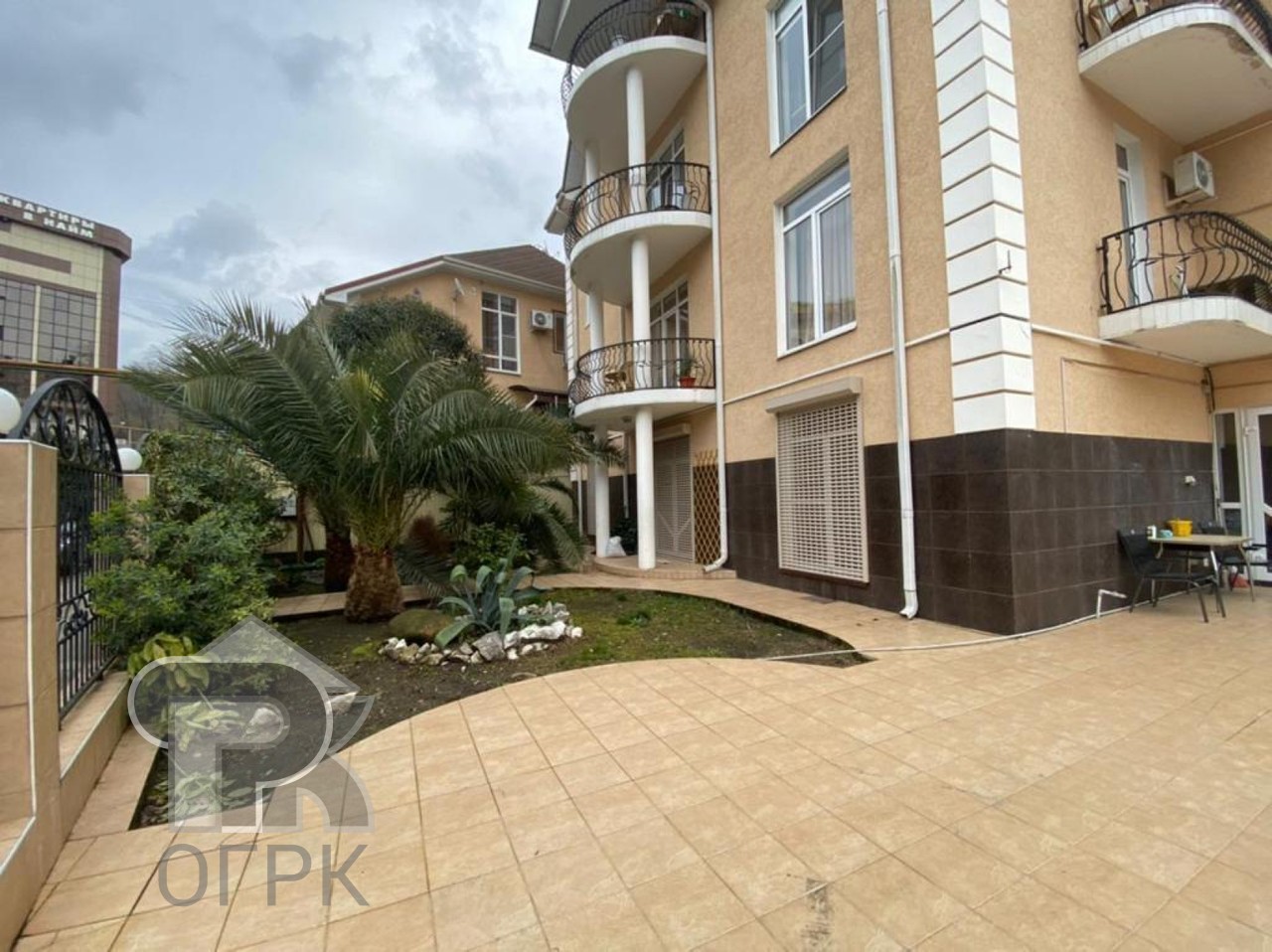 Купить 4-комнатную квартиру, №387591