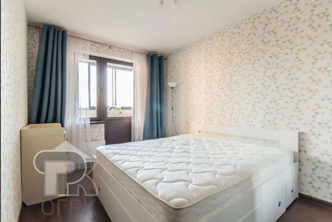 Купить 1-комнатную квартиру, №388009