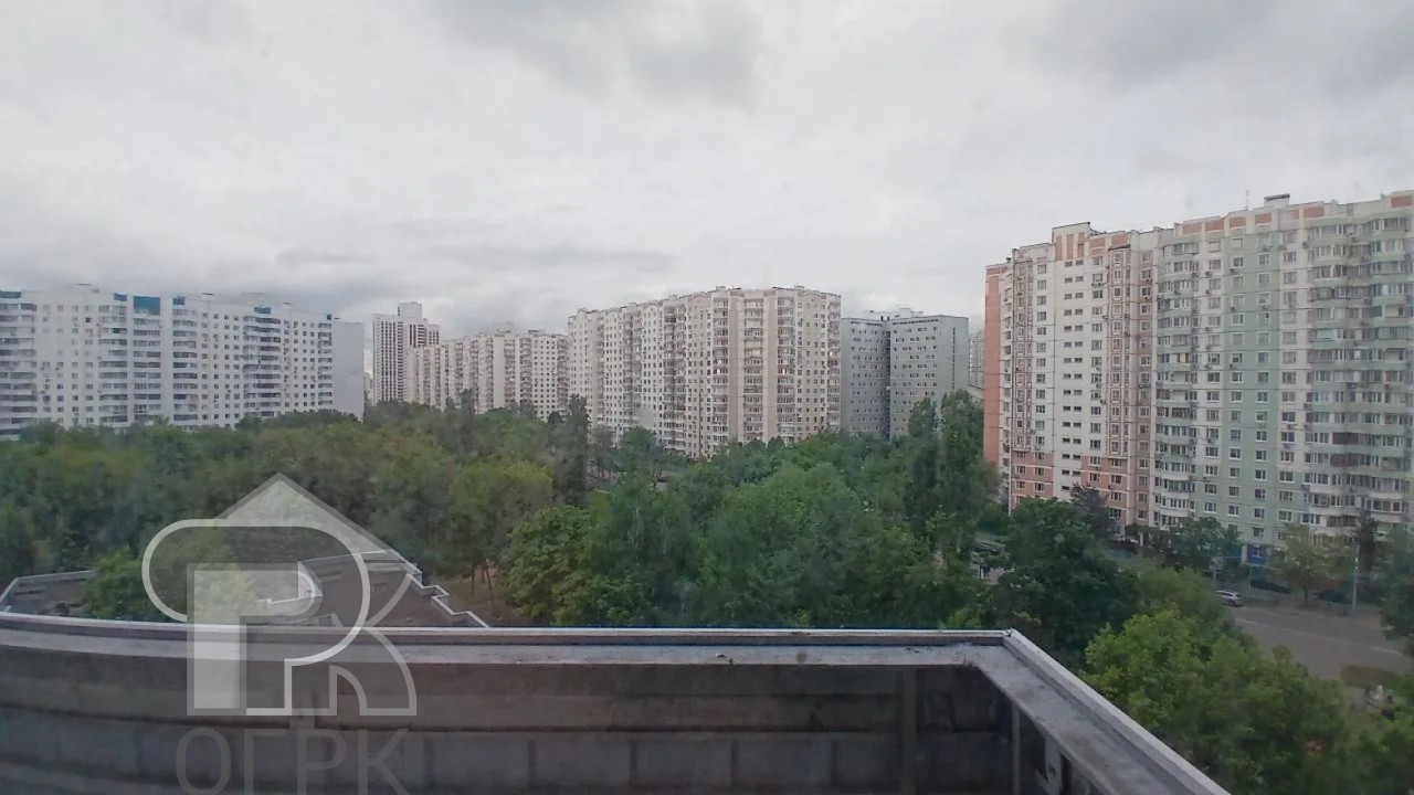 Купить 3-комнатную квартиру, №390057