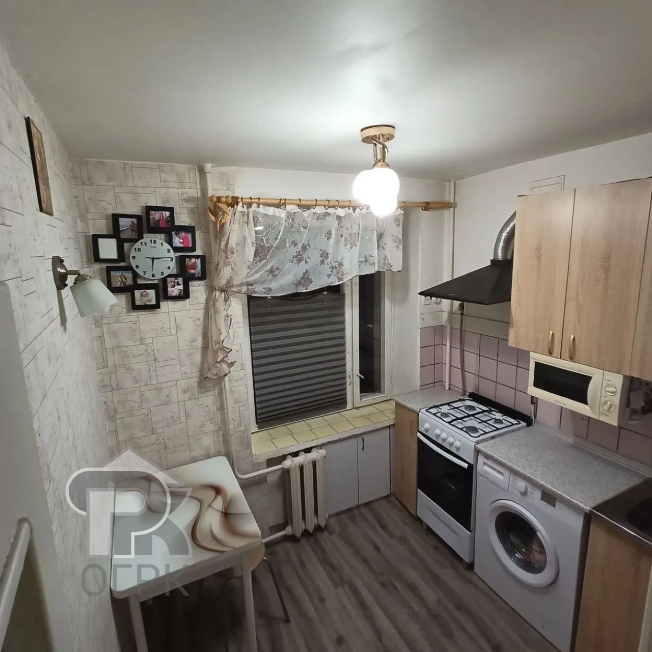 Купить 2-комнатную квартиру, №388178