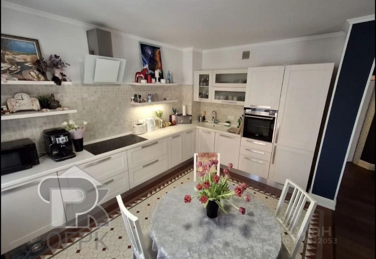 Купить 3-комнатную квартиру, №389132