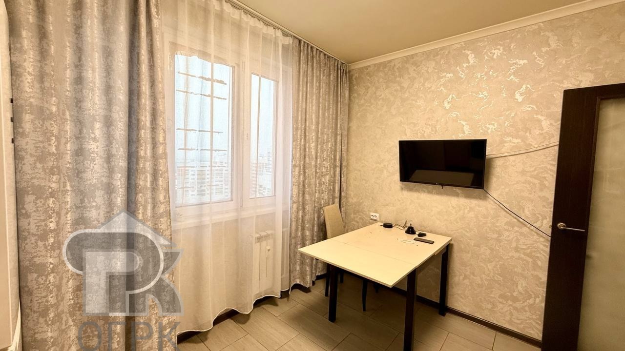 Купить 3-комнатную квартиру, №388014