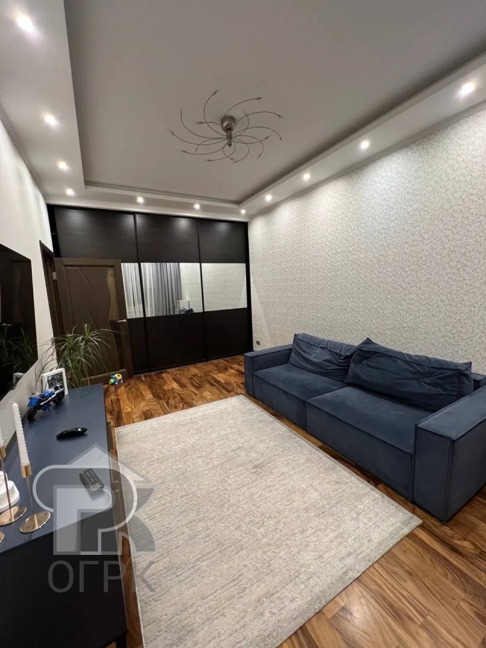 Купить 2-комнатную квартиру, №389158