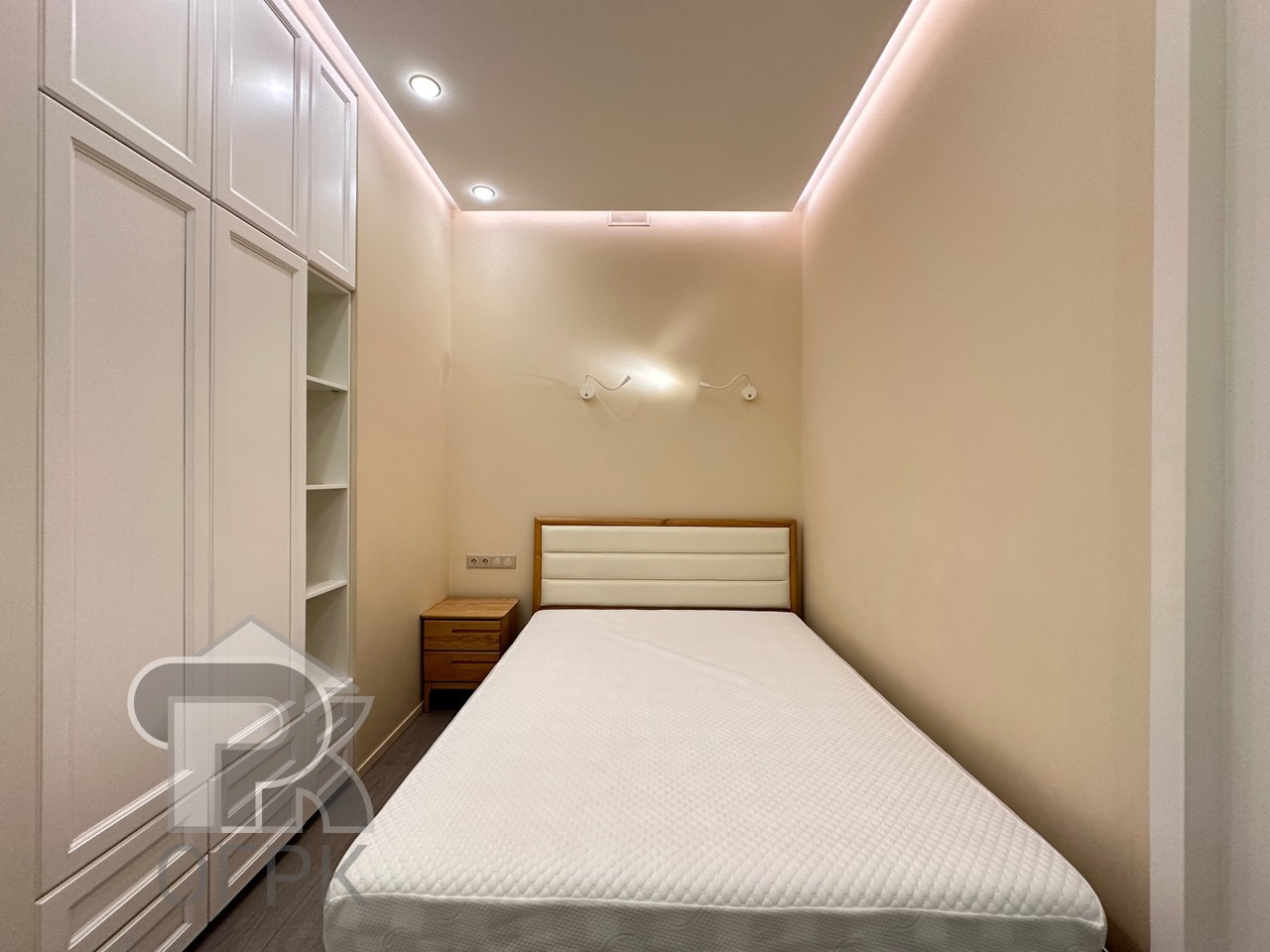 Купить 1-комнатную квартиру, №389227